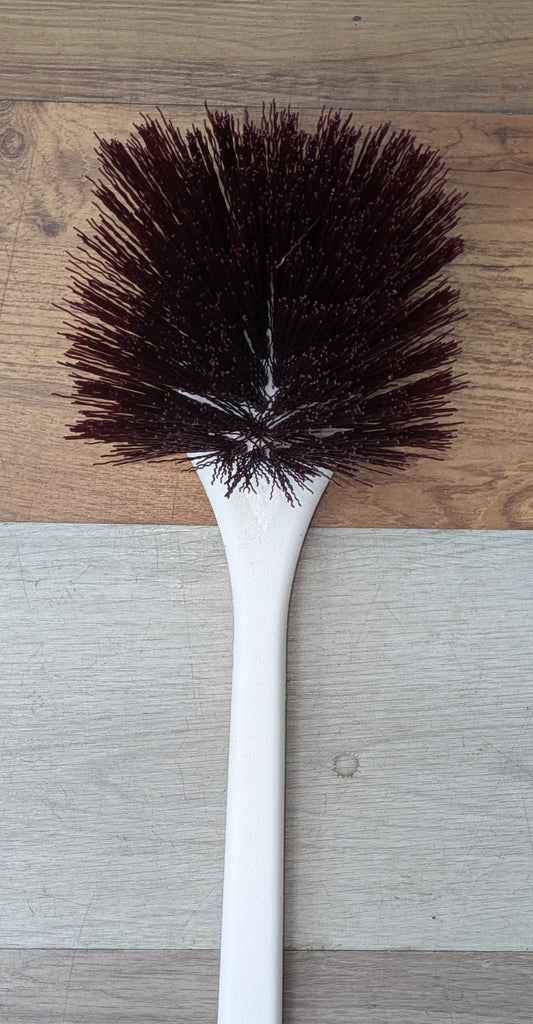 Long Handle Stiff Maroon Wheel & Fender Brush