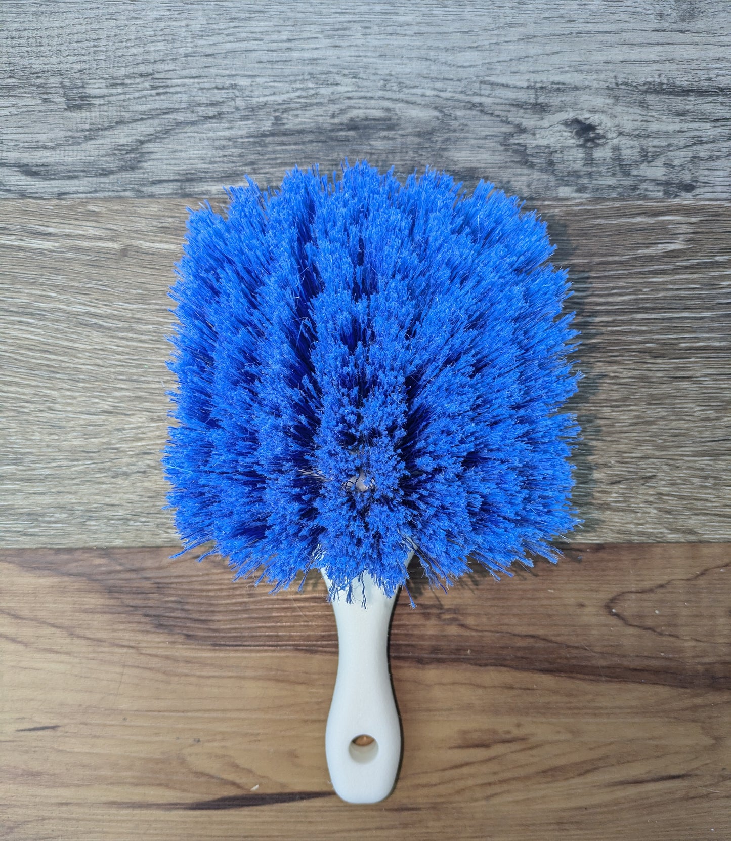 Short Handle Blue Super Soft Fender Brush