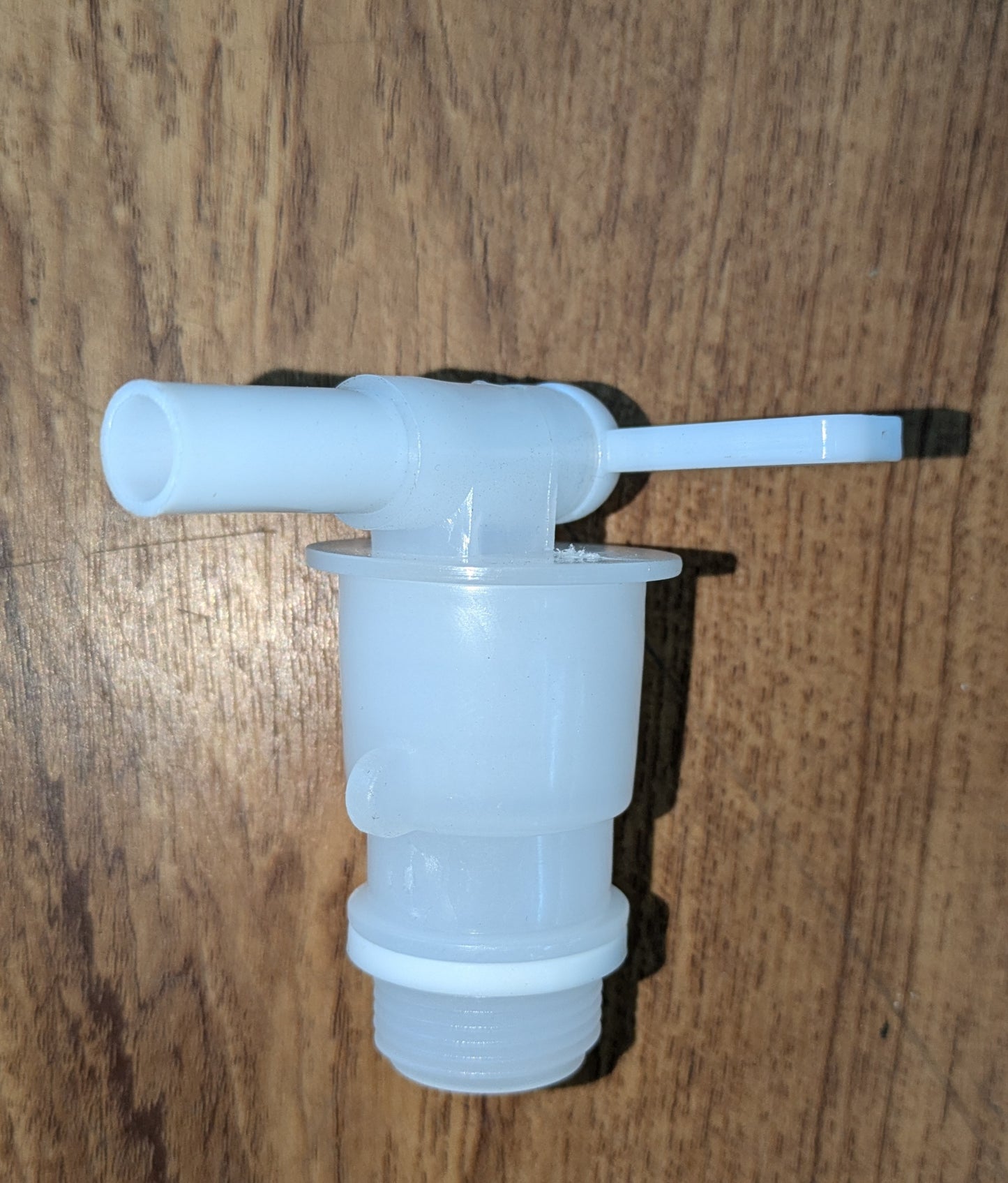 Spigot for 5 Gallon Cube